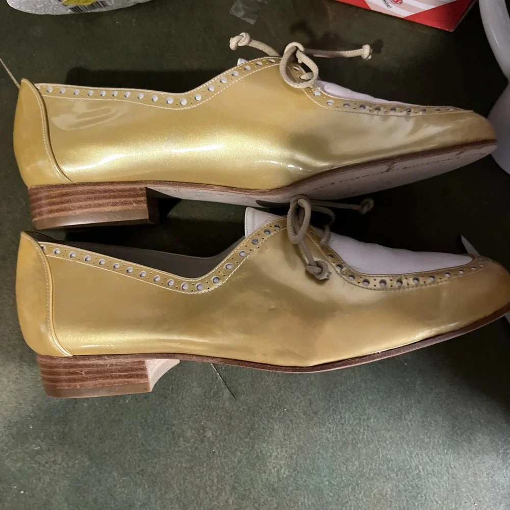 Stuart Weitzman Leather Gold Two Tone Loafers  Made in Spain Barely Worn 7.5